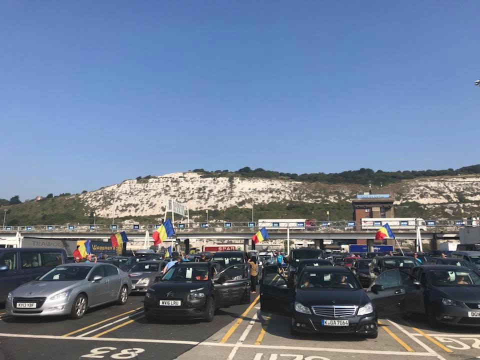 Românii din diaspora se întorc în ţară pentru protestul de pe 10 august. Imaginile publicate