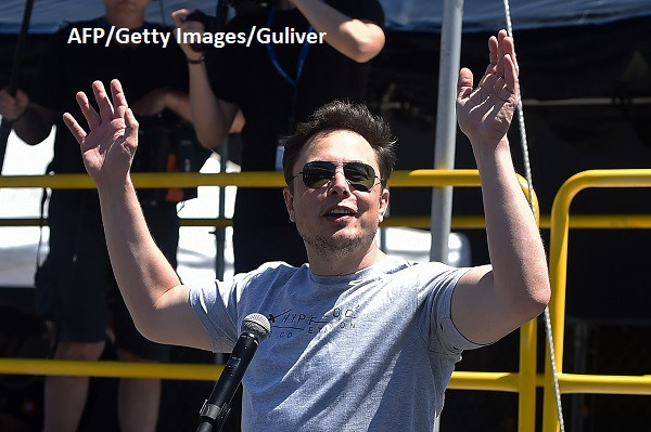Excentricul Elon Musk mai dă o lovitură. O parte din Tesla a ajuns în proprietatea Arabiei Saudite