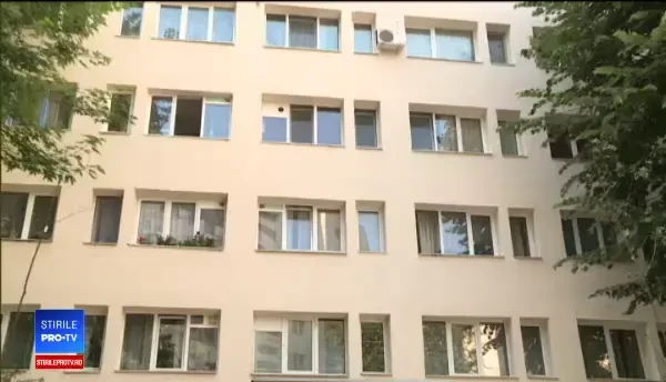 Vânzările de case și terenuri scad. Românii își pierd încrederea în economia țării