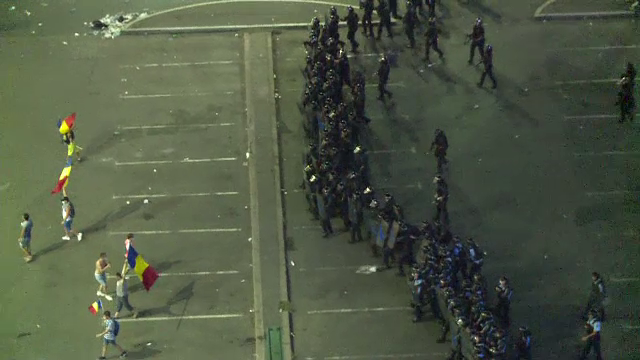 Violente in Piata Victoriei