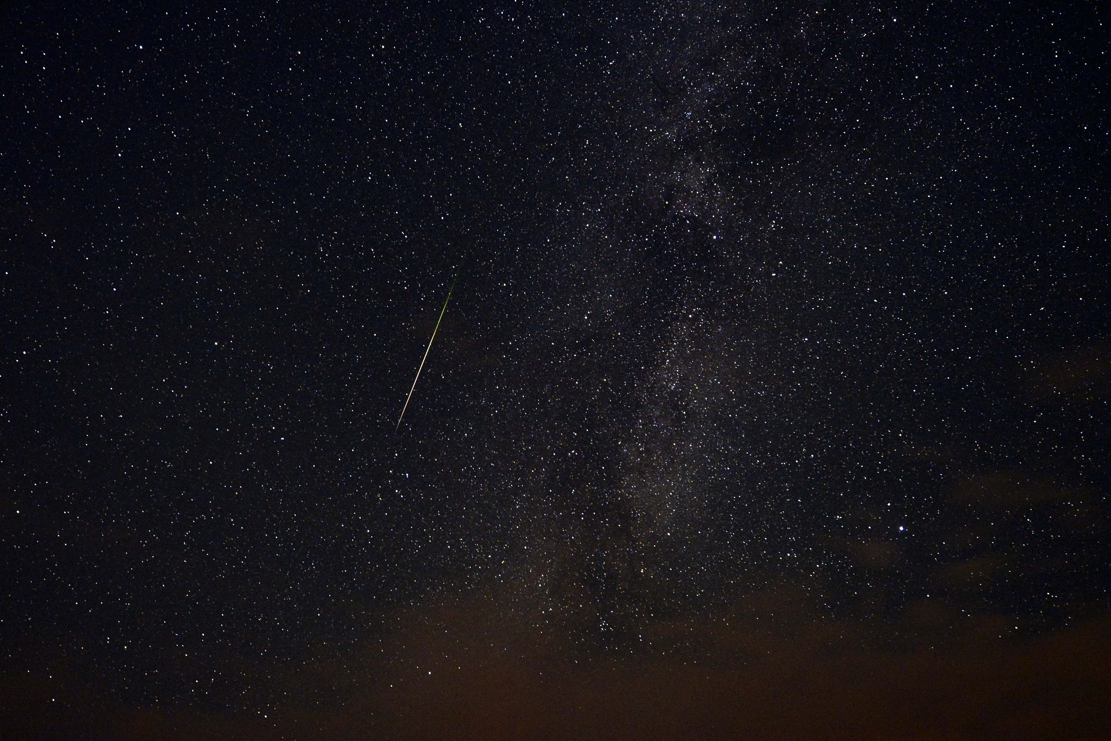 Perseide 2018. Noaptea în care va avea loc cel mai spectaculos fenomen astronomic
