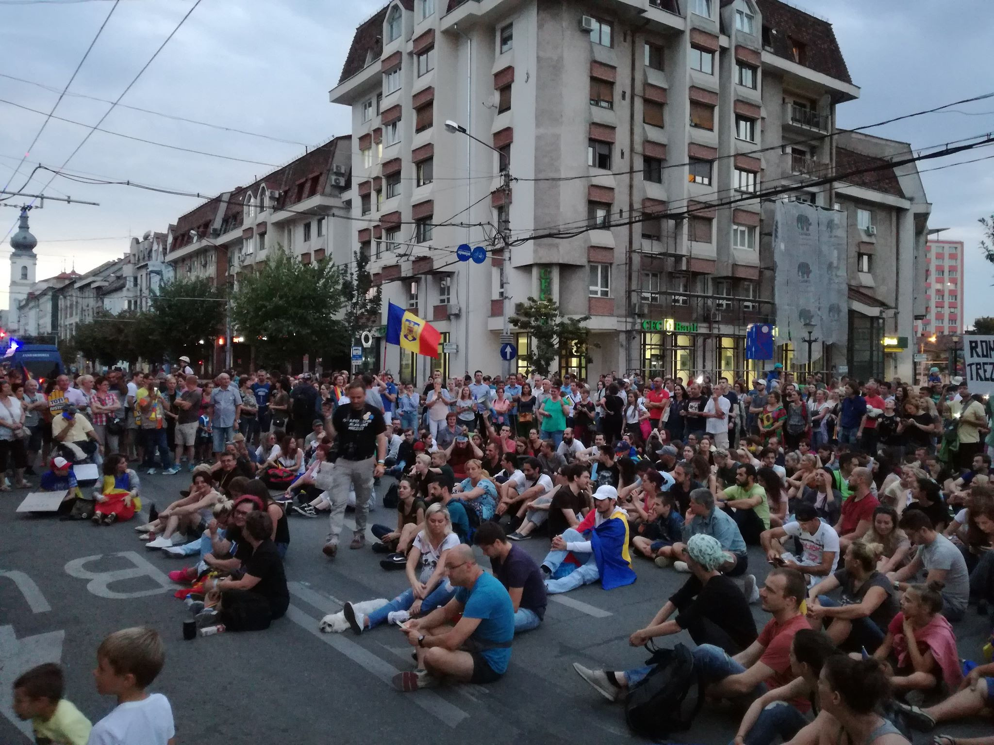 Prefectul Capitalei și ministrul de Interne cer modificarea legii adunărilor publice