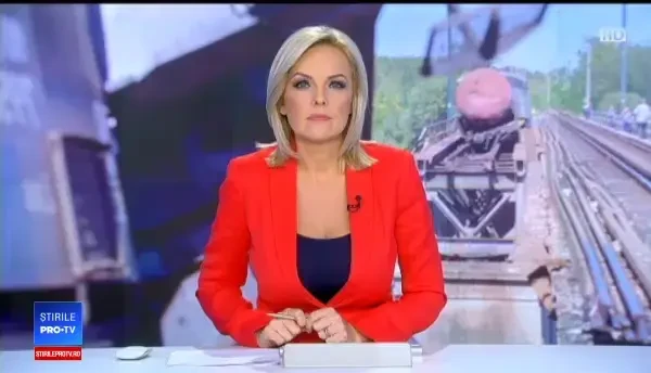 Tren deraiat în Dolj, după ce un mecanic beat a intrat pe un pod în reparații. FOTO și VIDEO