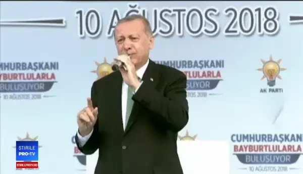 Pieţele financiare globale, afectate de criza de la Ankara. Lira turcească e în cădere liberă