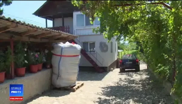 A murit după ce a mers pe câmp să adune fânul. Cum s-a produs accidentul