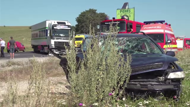 Accident grav între Braşov şi Sibiu. Ce a urmat după depășirea imprudentă făcută de un șofer