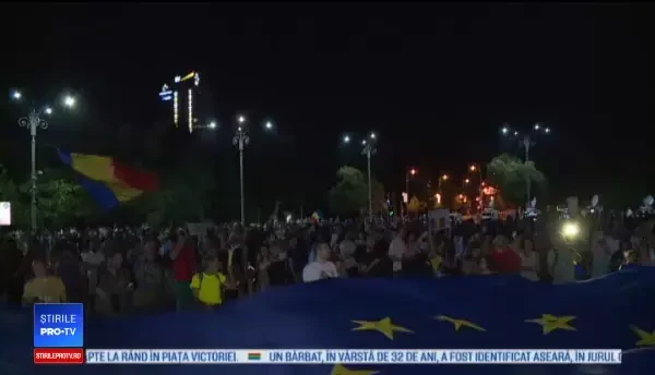 Ziua a patra de proteste, în Piața Victoriei: Am încasat gaze pentru că am cerut un Guvern competent
