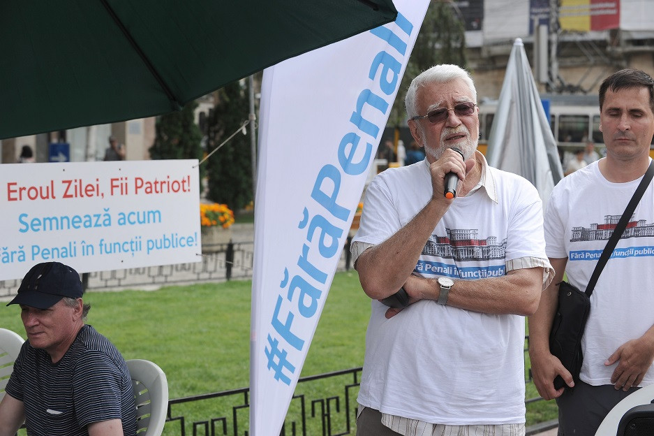 Iniţiativa "Fără Penali" a strâns 800.000 de semnături, dar unii primari le invalidează