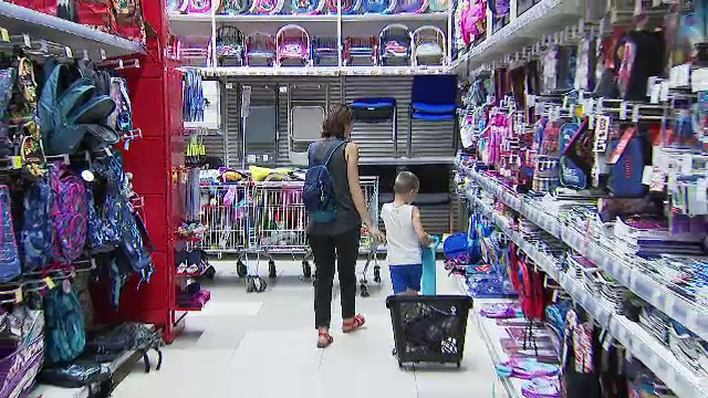 Ajutoare sociale pentru elevii nevoiași. Ce condiții trebuie să îndeplinească