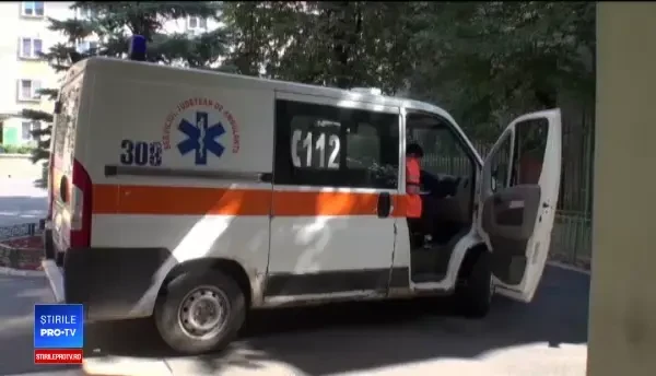 Medicii din Iași, plângere penală împotriva unei tinere care a încercat să nască acasă