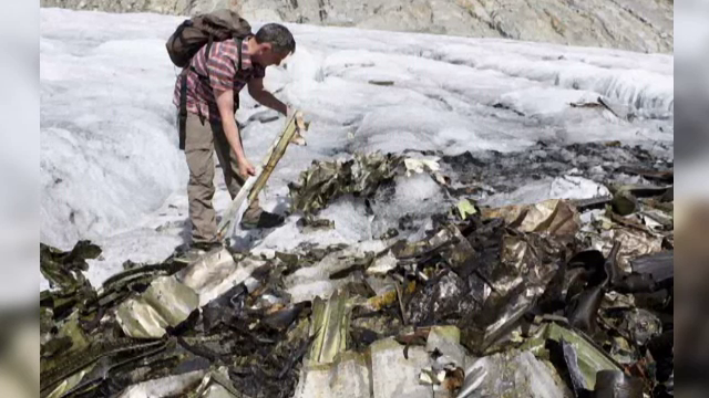 Un ghețar topit în Elveția a scos la lumină epava unui avion dispărut. De câți ani era căutat