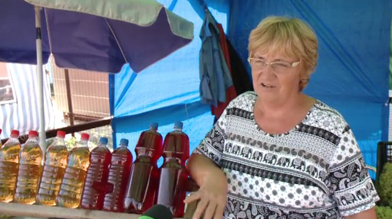 Mustul de struguri și-a făcut apariția pe tarabele din piețe. Prețul unui litru