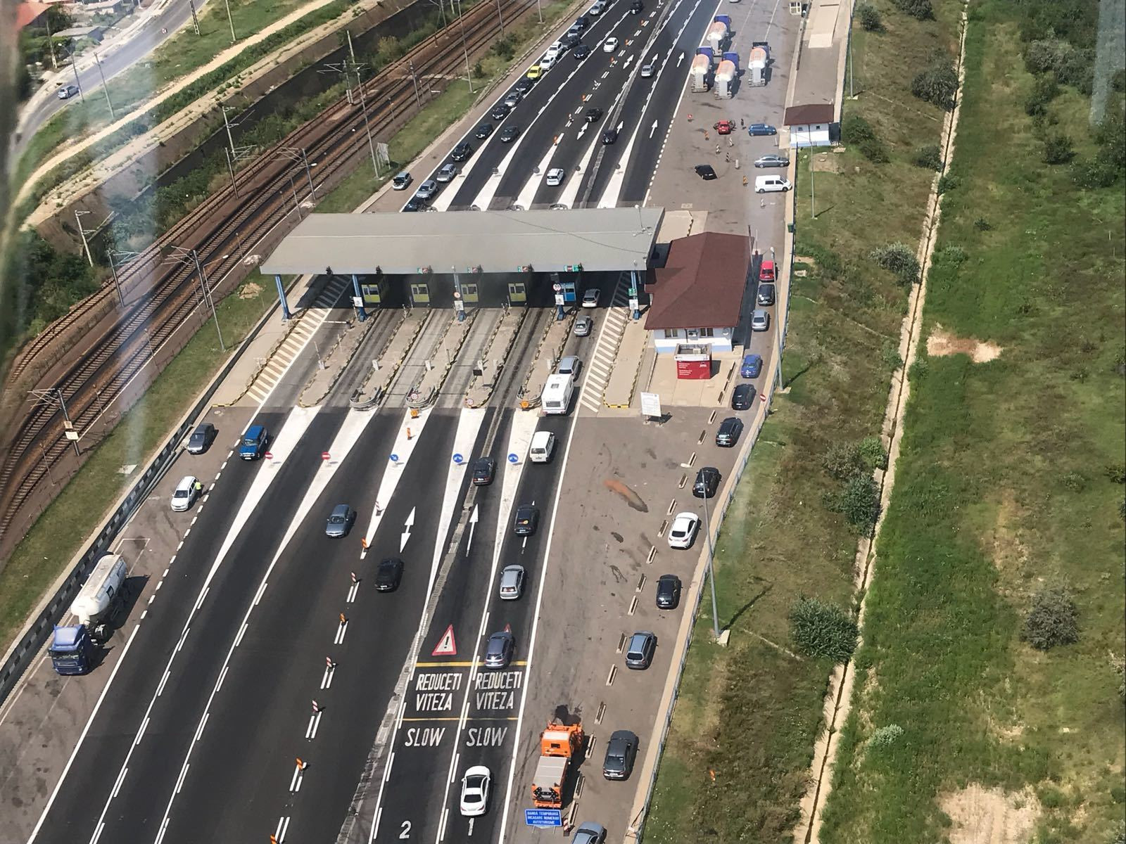 Aglomeraţie A1 și A2, spre Capitală. Imagini cu traficul, surprinse din elicopter
