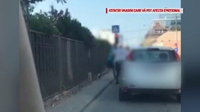 Doi şoferi s-au luat la bătaie într-o intersecție din Cluj. Incidentul a fost filmat