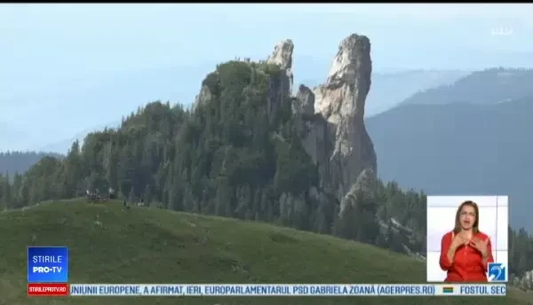 Turiștii, atrași de traseele spectaculoase din Rarău. ”România e comparabilă cu Elveţia”