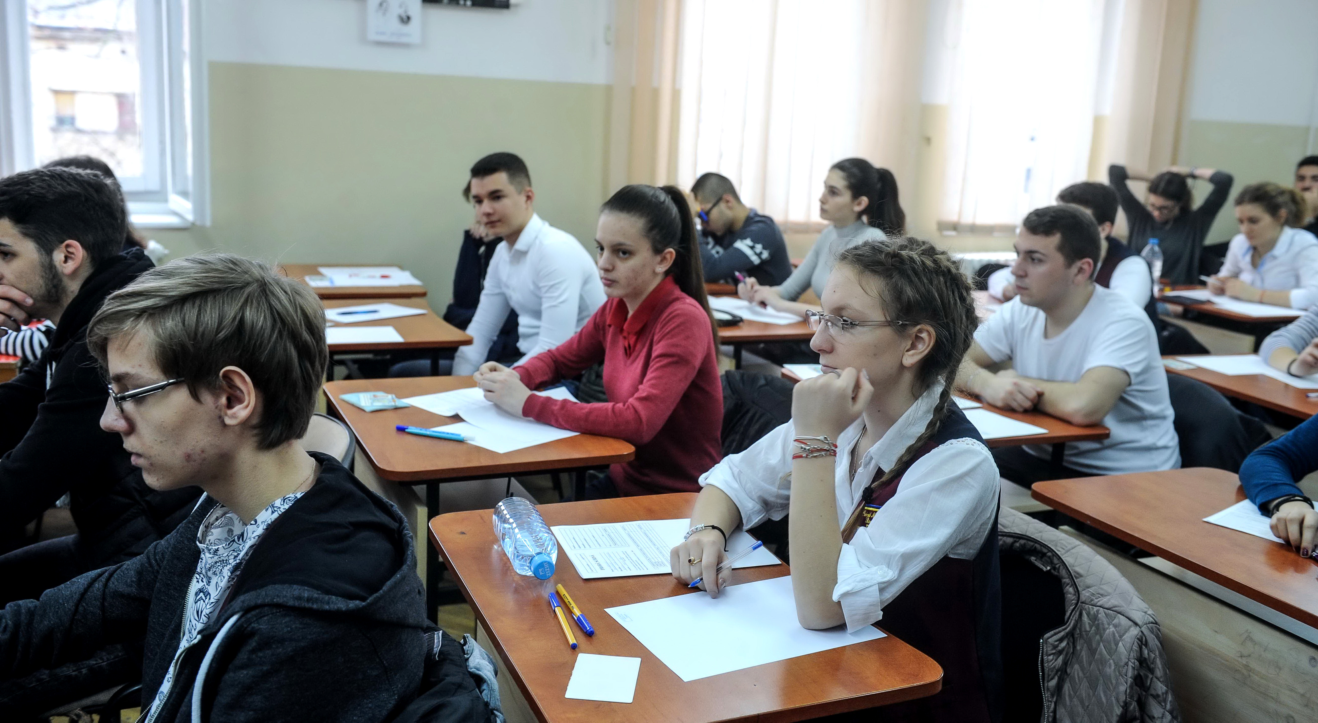 BAC 2018 sesiunea de toamnă. Cea de-a doua sesiune a examenului de Bacalaureat 2018 începe luni