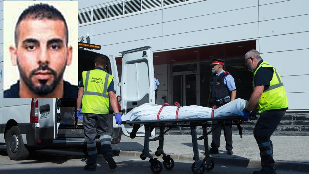 Atac într-o secție de poliție din Barcelona. Un bărbat înarmat cu un cuțit a fost împușcat