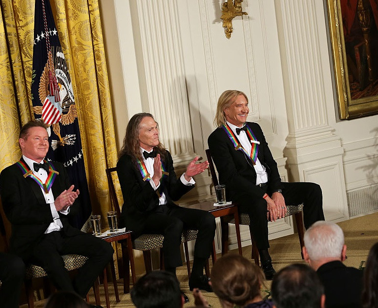 Clasamentul s-a schimbat. Care este, acum, cel mai bine vândut album din istorie