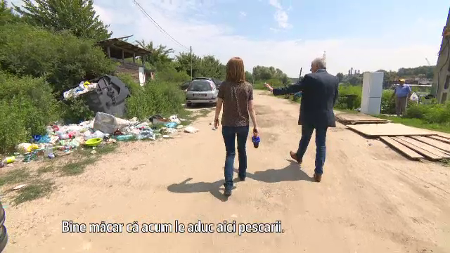 Orașul de pe Dunăre care gonește turiștii. Primar: ”Eu știu ce o fi prin iarbă?”