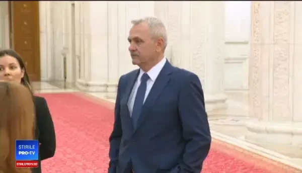 Majoritatea parlamentară nu vrea anchetarea violenţelor din Piaţa Victoriei. Deputaţii, verificaţi pe Facebook