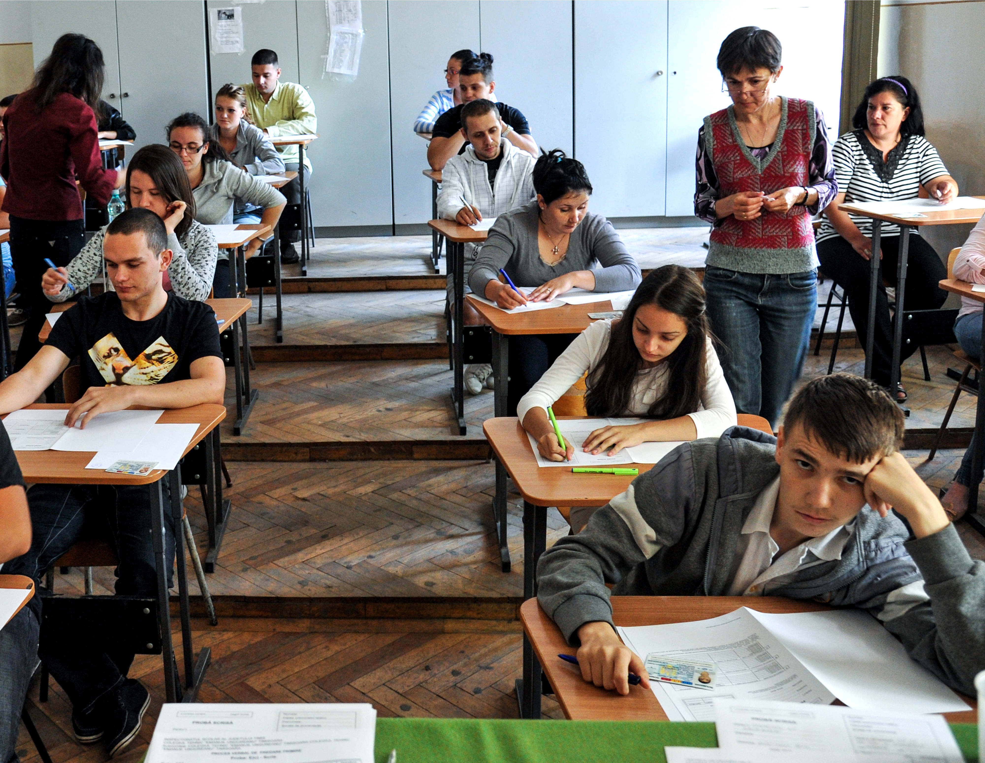 BAC 2018 sesiunea de toamnă matematică. Elevii susțin miercuri proba la alegere a profilului