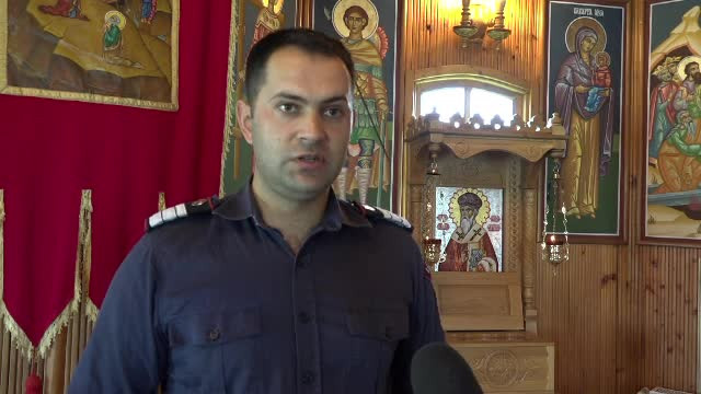 Calin Moldovan, preot