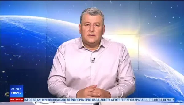 Incendiu puternic într-o pădure de pin, în Argeș. Intervenția dificilă a pompierilor