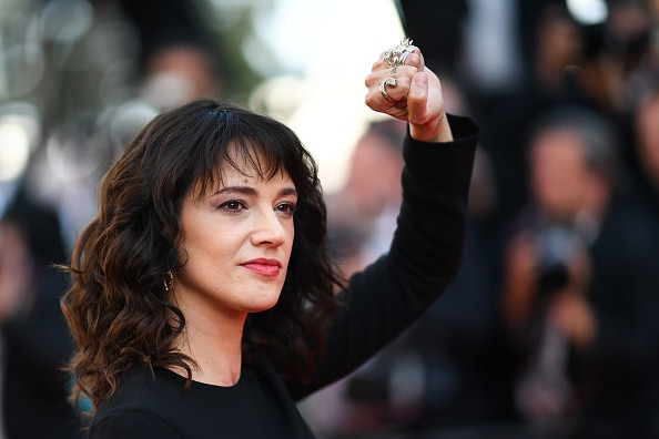 Noi detalii dezvăluite de actorul care o acuză pe Asia Argento de abuz sexual