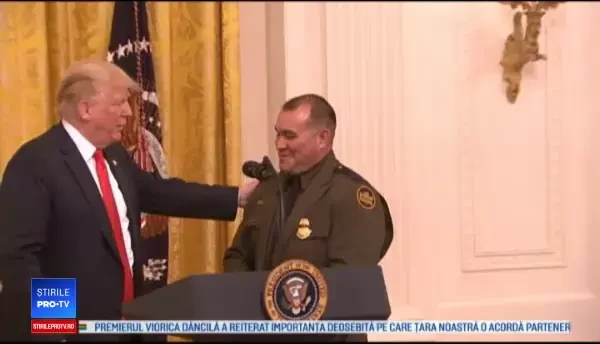 Donald Trump a pronunțat greșit de 7 ori un acronim deși citea de pe prompter