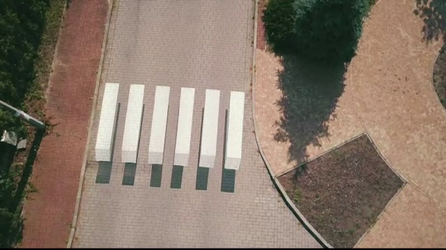 Treceri de pietoni 3D, în Polonia: "Arată atât de ciudat că şoferii încetinesc"