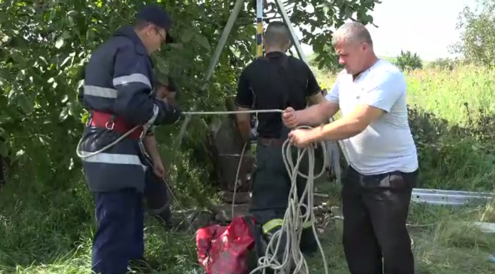 Trupul unui minor aflat în plasament, găsit fără viață într-o fântână. Mărturia bărbatului care îl îngrijea