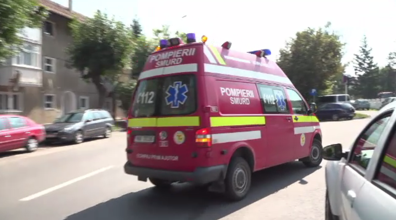 O tânără din Vâlcea a fost reţinută după ce şi-ar fi înjunghiat iubitul cu un briceag