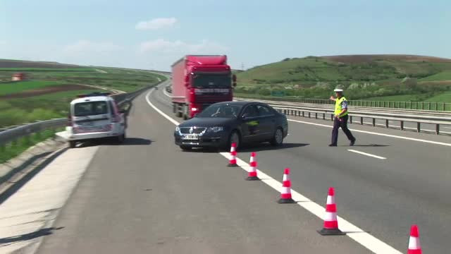 Cum puteţi scăpa de amenzi, începând de vineri. Detaliul care le anulează automat
