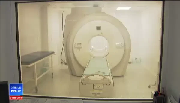 Spitalul Municipal Bucureşti: achiziţii la preţuri duble, saloane renovate, dar nefolosite