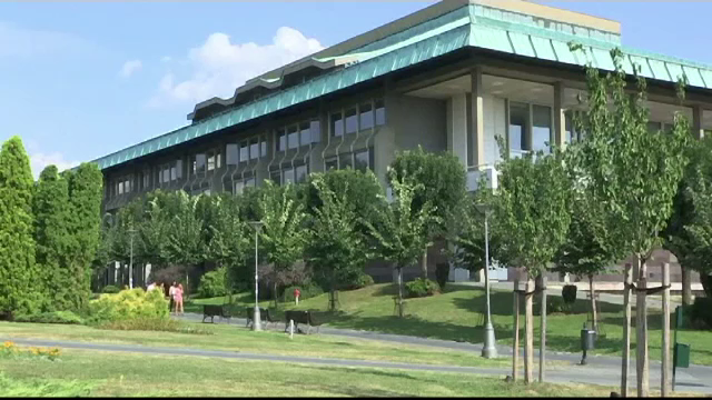 Două persoane au murit la Biblioteca Națională din Belgrad, din cauza unui gaz otrăvitor