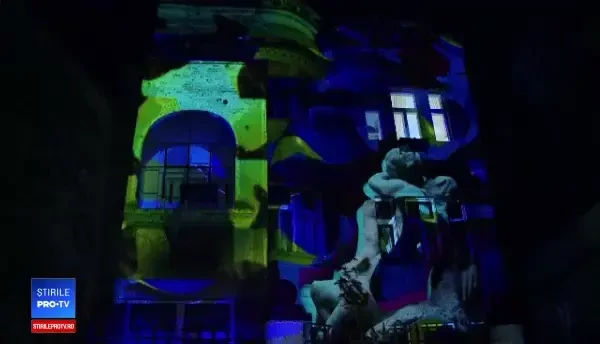 Jocuri de lumini, proiectate pe clădirile din Brașov: „O atmosferă demnă de un oraș turistic”