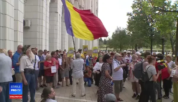Explicaţiile celor care au mers la mitingul pro-jandarmerie