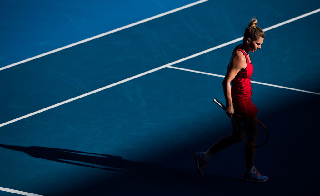 Halep, după înfrângerea de la Wuhan: ”Normal, trebuia să mă retrag, dar nu-mi place să fac asta”