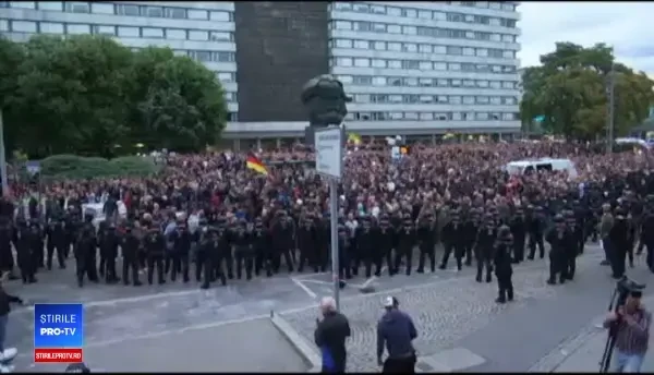 Tensiuni în Germania, după ce 2 imigranți au fost acuzați de crimă