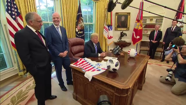 Facebook, Twitter și Google, luate în vizor de Trump. ”Navighează în ape foarte tulburi”