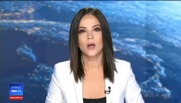 O fată de 14 ani a murit după ce a căzut de pe un stâlp de tensiune