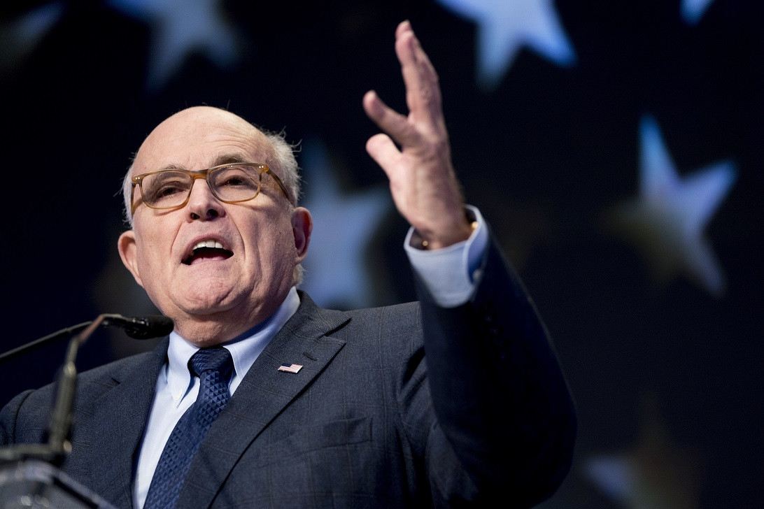 Giuliani, contactat de diplomaţia SUA din cauza scrisorii. "Probabil trebuia să menţionez că NU îl reprezint pe preşedinte"