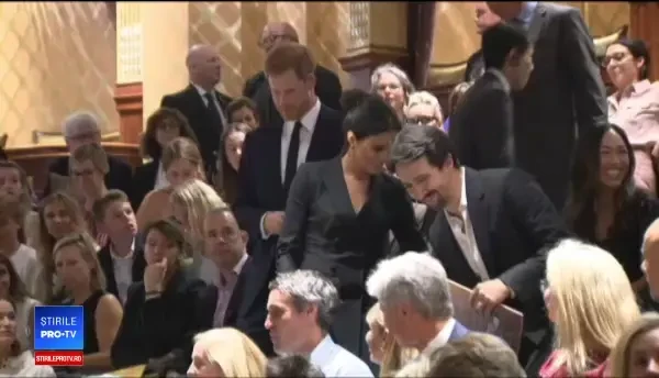 Prinţul Harry şi Meghan, prezenţi la musicalul Hamilton. Ţinuta aleasă de ducesă. FOTO