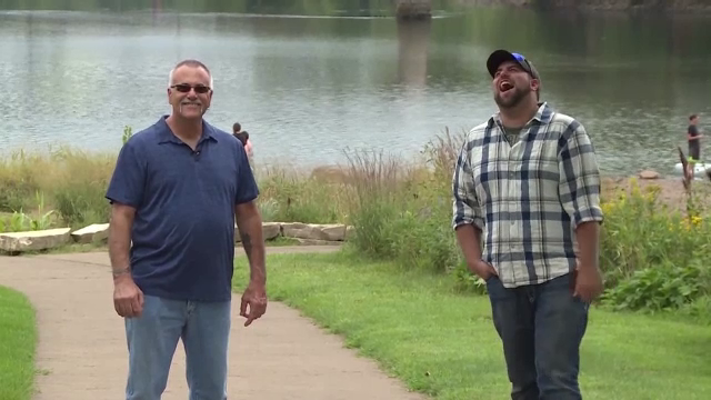 Descoperirea bulversantă făcută de doi colegi de serviciu, după ce s-au împrietenit pe Facebook