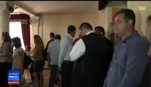 Femeia care încearcă de 10 ani să treacă examenul de Titularizare. Ce note a luat până acum