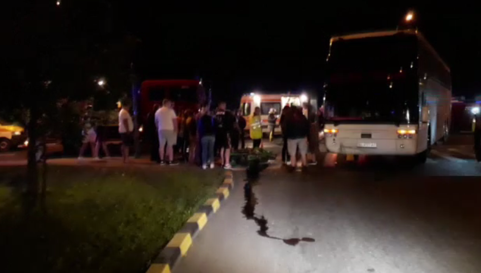 Unul dintre motocicliștii morți la Suceava avea 17 ani. Ce s-a întâmplat cu șoferul autocarului