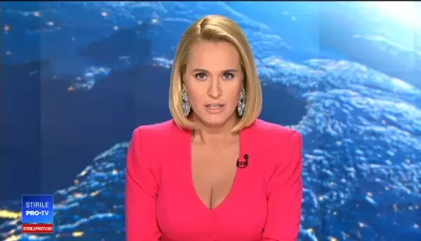 Patriarhul Daniel a sfințit clopotul pe care apare propriul chip, în valoare de aproape jumătate de milion de euro