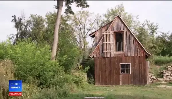 Şopronul, șura sau grajdul cresc cu 50% valoarea imobilelor. Cât plătesc turiştii să doarmă în ele