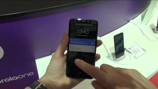 100.000 de dolari pentru cei care pot trăi un an fără smartphone. Cum poate fi câștigat premiul