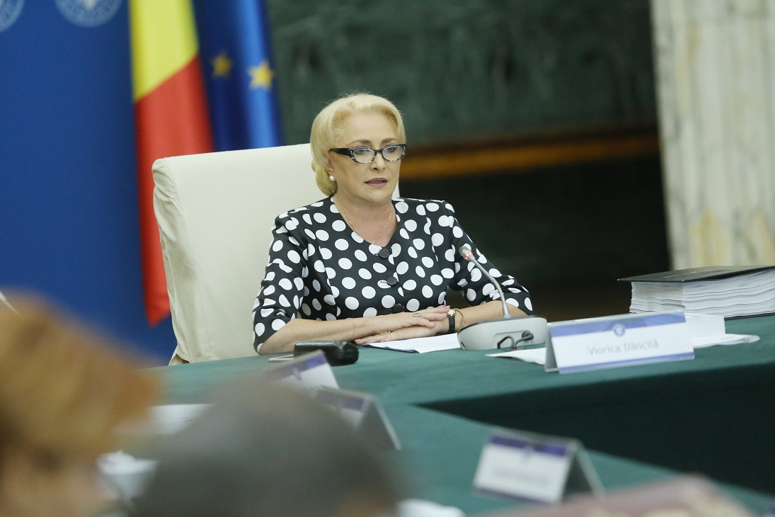 Guvernul invocă decizii CCR care i-ar permite să adopte rectificarea bugetară. Un fost judecător îi contrazice